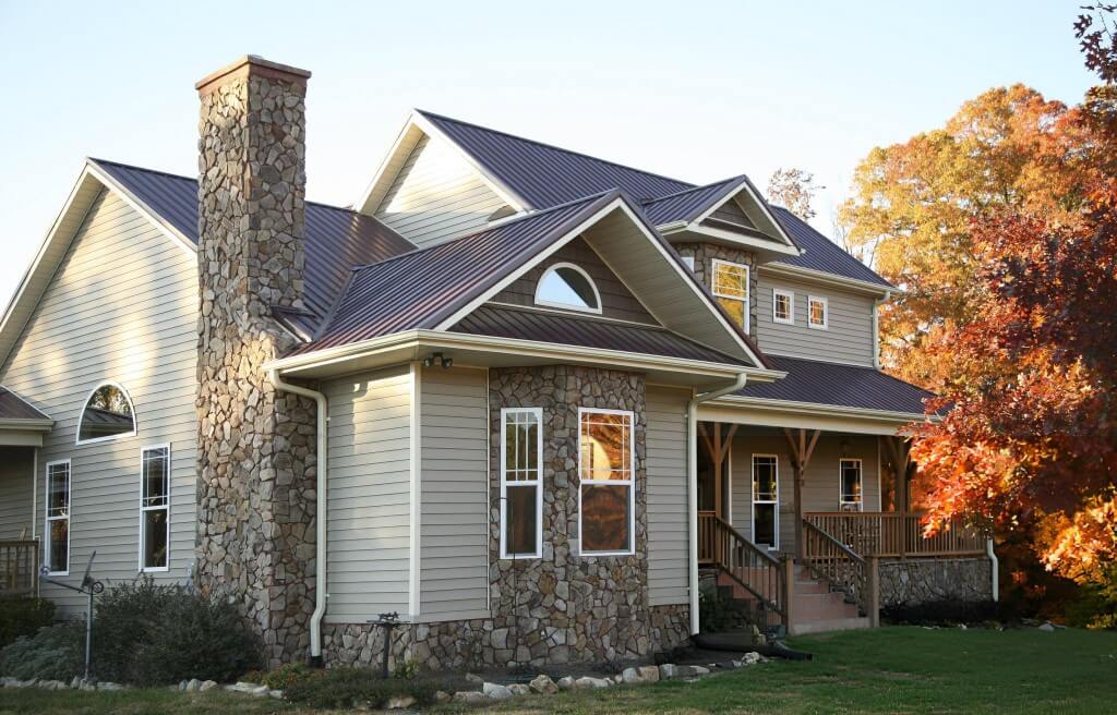 roof-repair-contractor-2